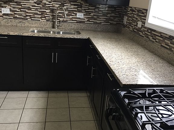 2nd image of 7840 S Loomis Blvd #2