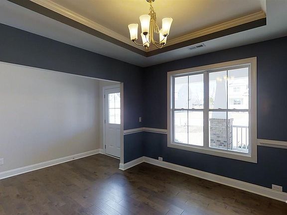 2nd image of 70 Heathgreen Dr #137