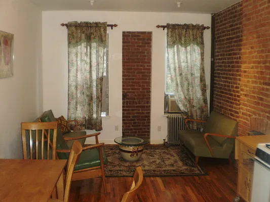 Rented by Rapid Realty Cobble Hill | media 27