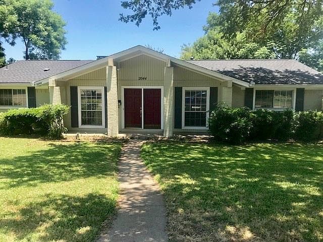 1st image of 2044 Cap Rock Dr