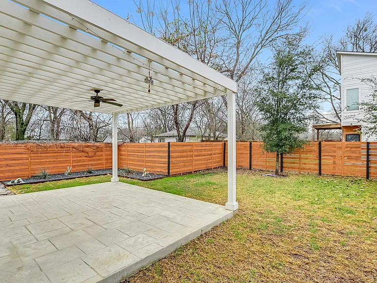 1106 Walton Ln #A — Photo 13