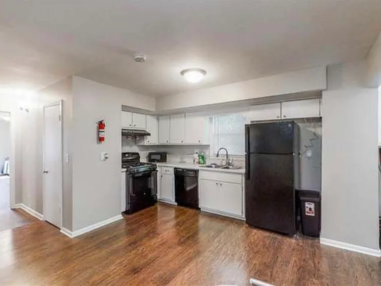 2307 Troy Cove Rd #7 — Photo 6