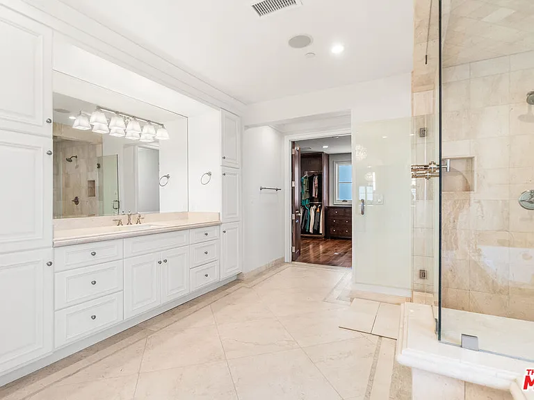 31967 Emerald View Dr — Photo 38