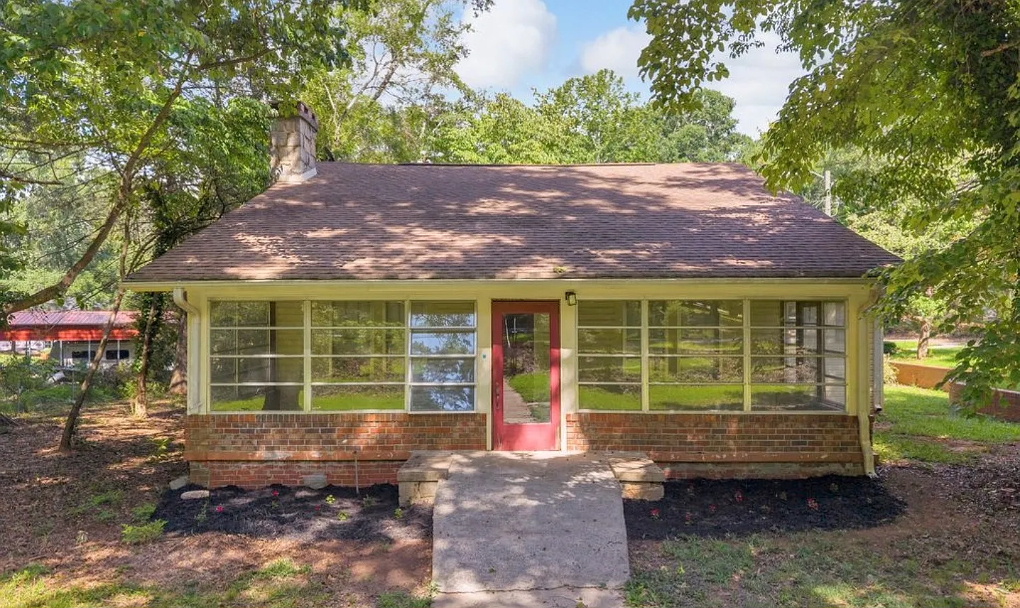 3 bed, 1846 sqft, $2,300 — Photo 1