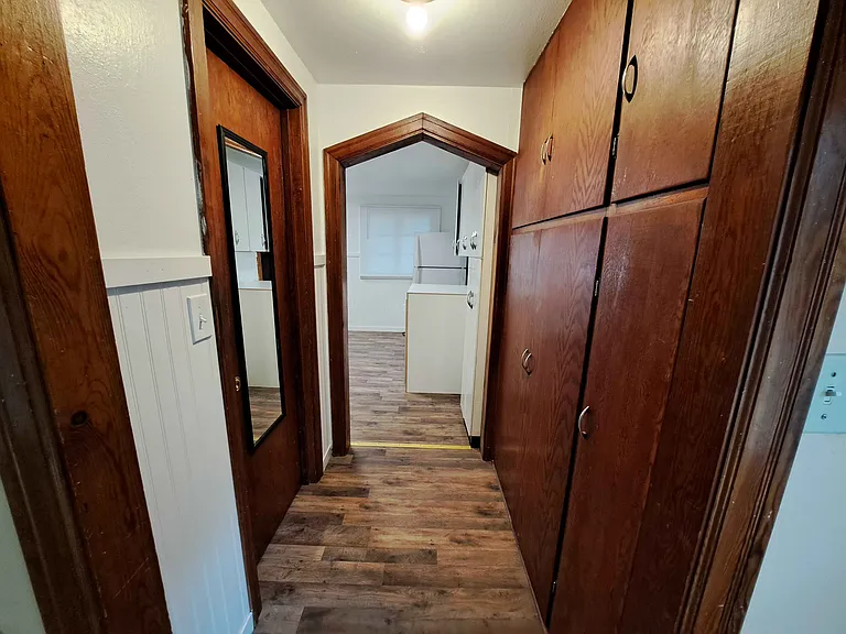 515 W 13th Ave — Photo 3