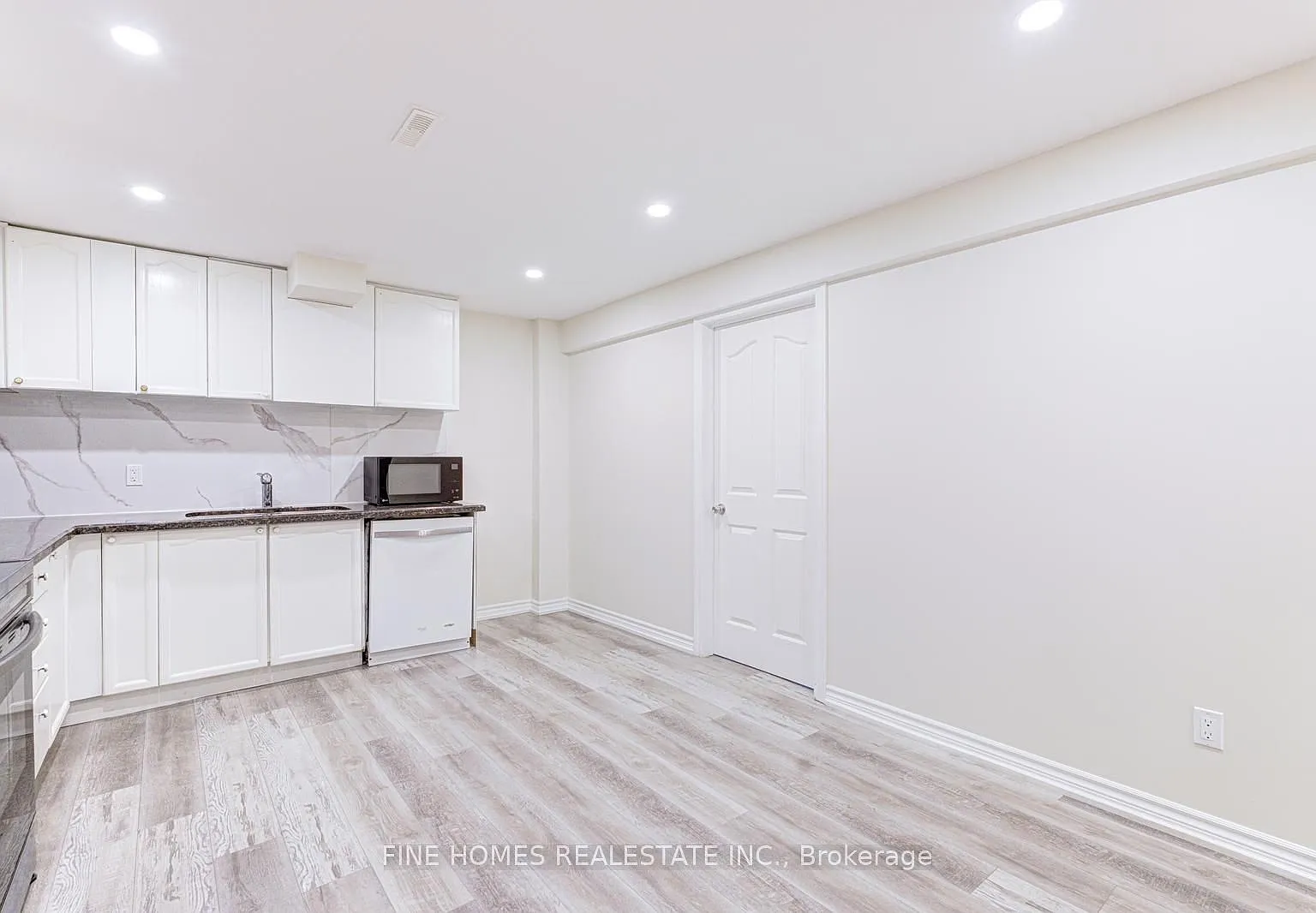 2 bed, $2,400 — Photo 3
