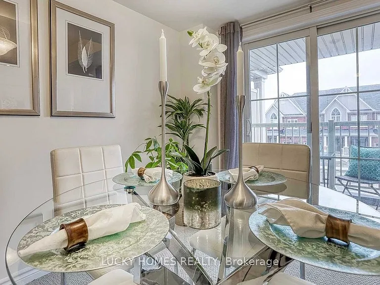 85 Sutcliffe Dr — Photo 21