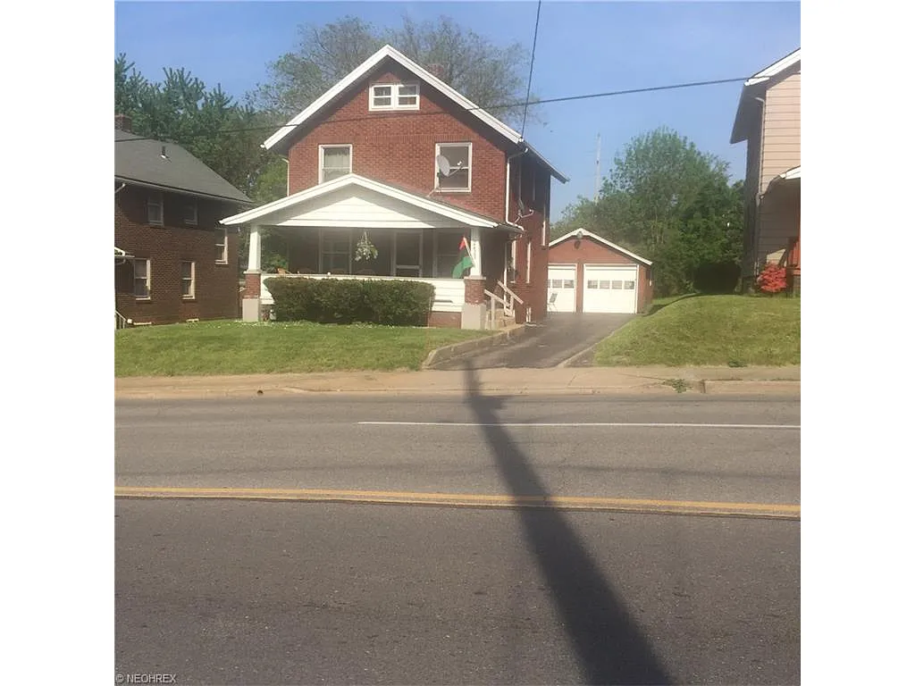 2423 Shirley Rd photo 1