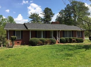 1217 Morven Rd, Wadesboro, NC 28170
