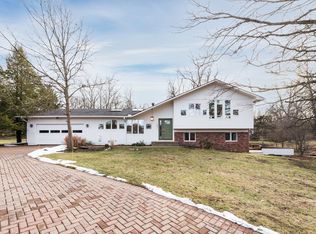 2277 W Huron River Dr, Ann Arbor, MI 48103