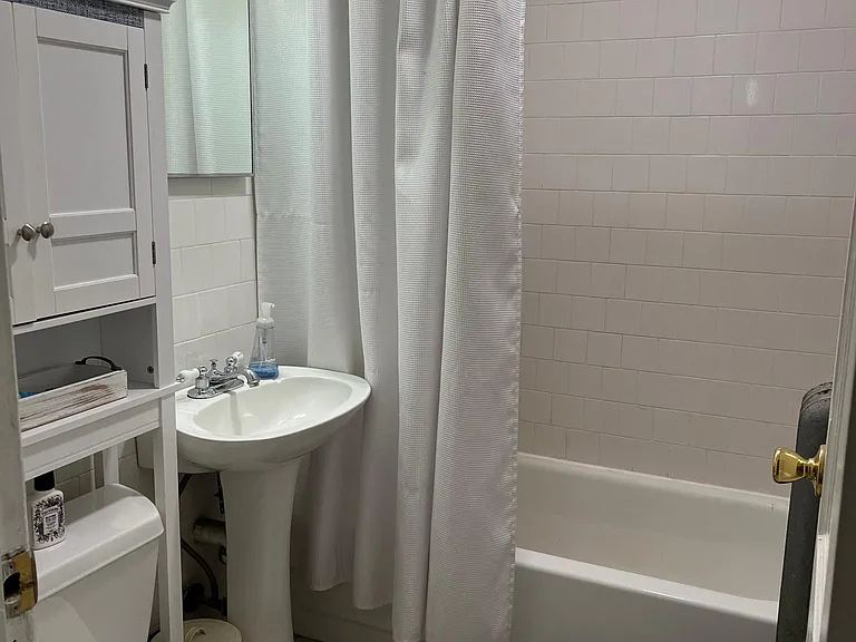 66 Saxton St #3 — Photo 5