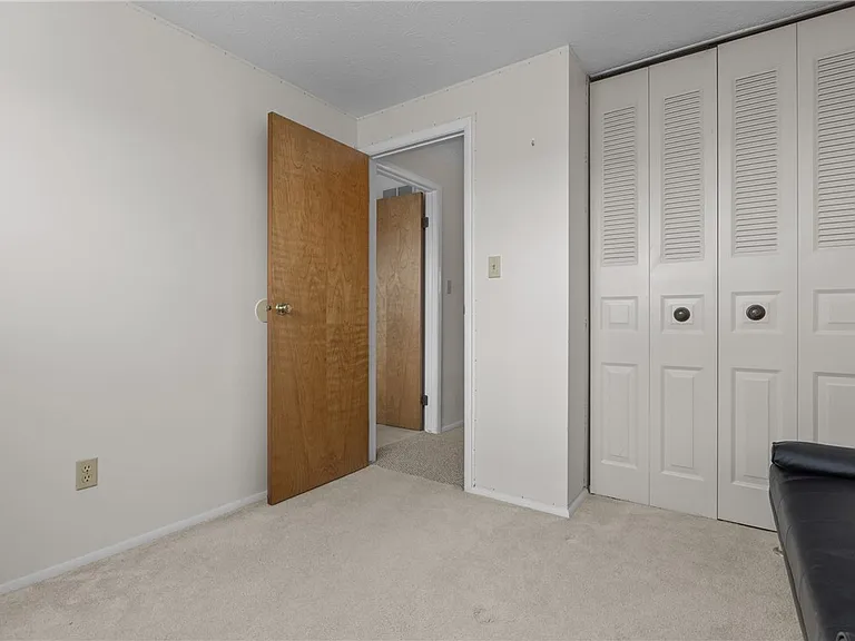 264 Scott Ln — Photo 17