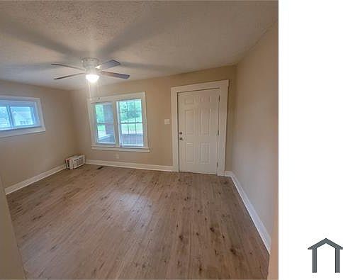4th image of 3425 E 25th St #1