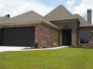 109 Scarlet Oak Dr, Carencro, LA 70520