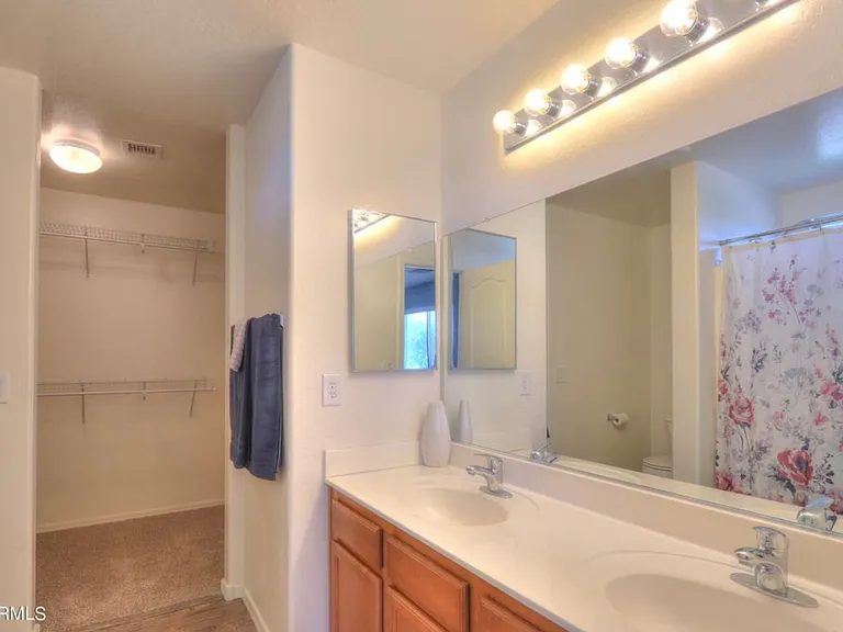 36576 W Nina St — Photo 24
