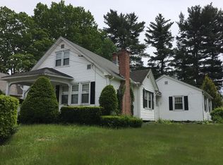 47 Pleasant St, East Longmeadow, MA 01028