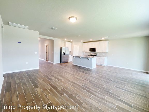 5th image of 5279 Meredrew Ln