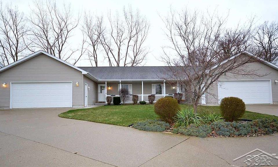 1st image of 6605 Rosemont Dr