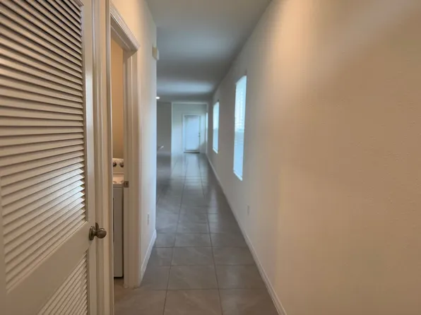 2642 Angel Falls Dr, Davenport, FL 33837