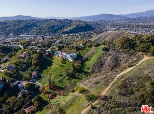 422 N Avenue 61, Los Angeles, CA 90042