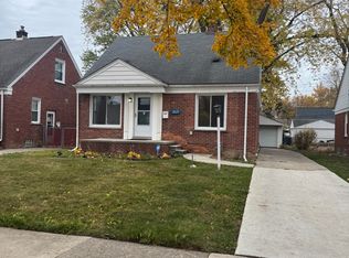 3621 Polk St, Dearborn, MI 48124