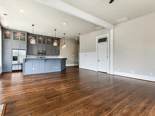 202 on The Square, 202 N Lbj Dr APT 207, San Marcos, TX 78666