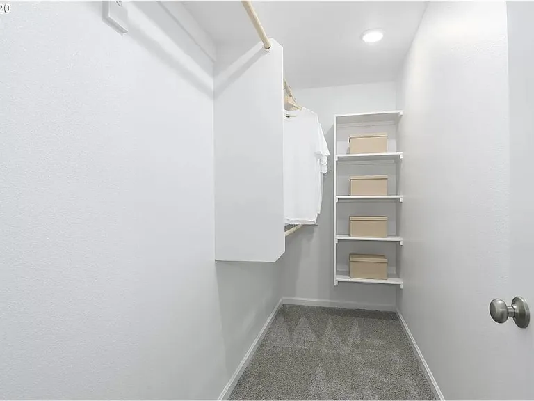8067 NE Sabo St — Photo 21