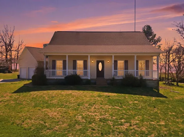 450 Drowning Creek Rd, Crossville, TN 38571