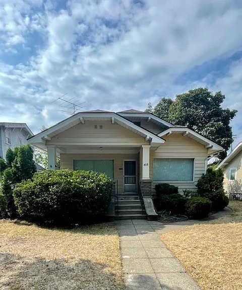 408 E Baldwin Ave — Photo 1