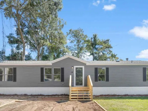 8916 Chemstrand Rd #19, Pensacola, FL 32514