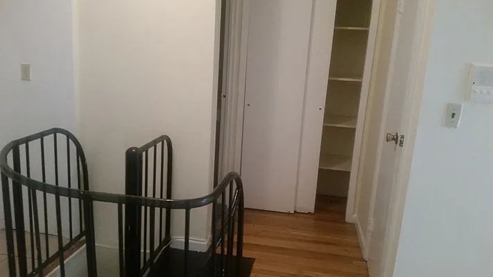 Rented by New York Residence | media 32