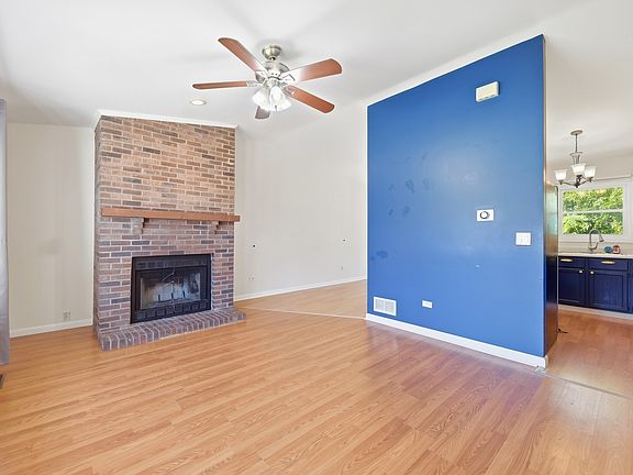 4th image of 1818 N Sheridan Rd