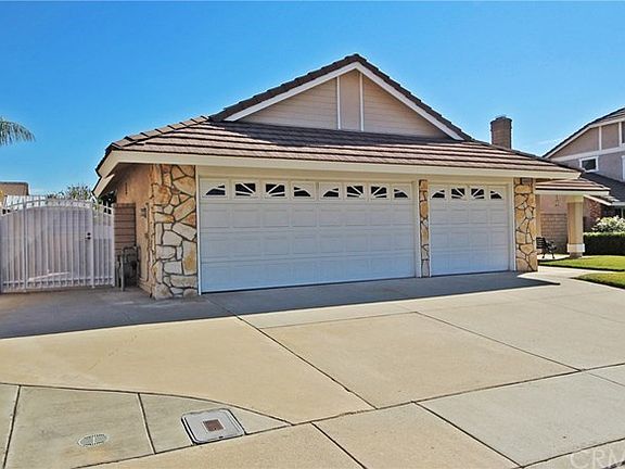 3 car garage - one spot is a drive through!