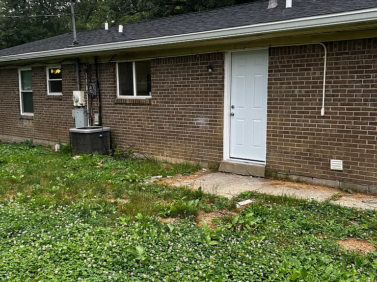280 Miller Ave — Photo 2