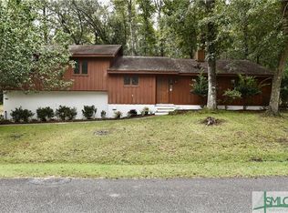 161 Quail Rd, Richmond Hill, GA 31324