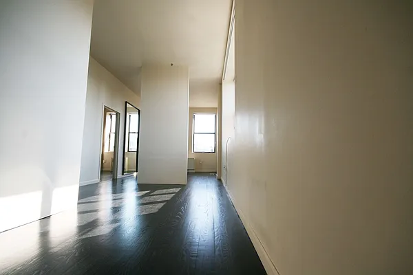 Rented by DAXS LLC | media 12