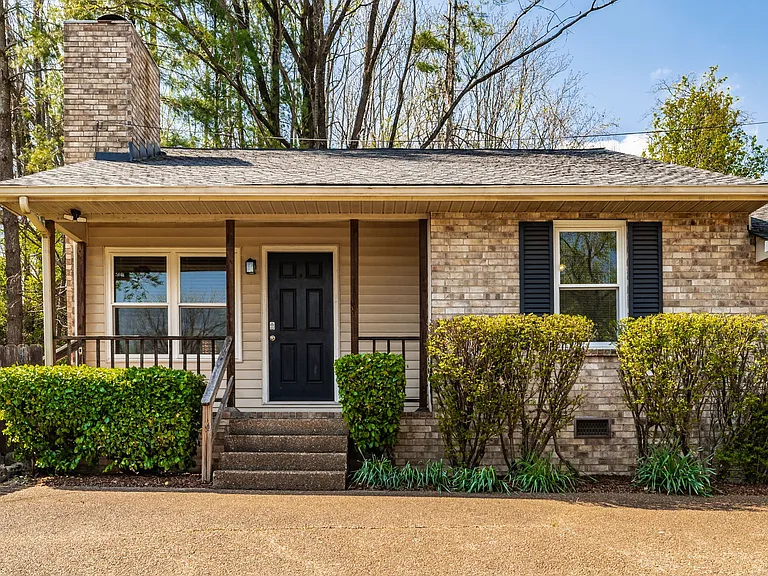 5507 Hill Ct — Photo 1