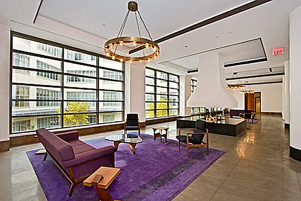 Sold by Modern Spaces | media 2