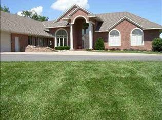 18375 Military Ave, Bennington, NE 68007