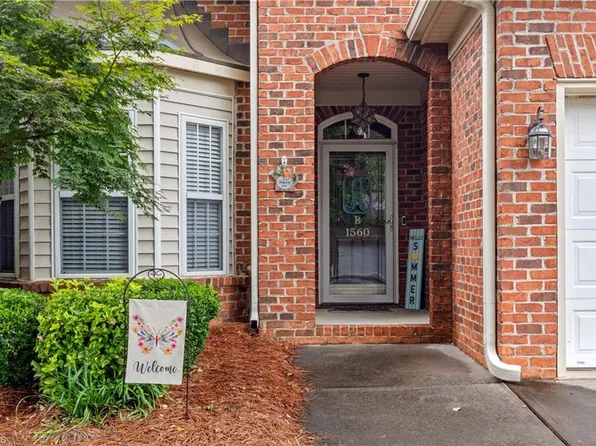 1560 Conning Ct Unit B, Kernersville, NC 27284