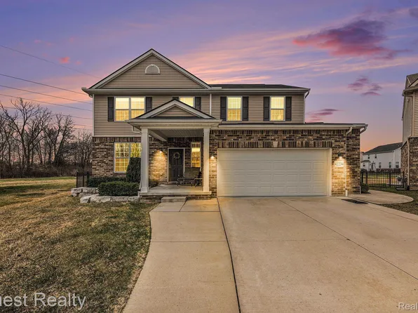 42234 Mandalay Ct, Sterling Heights, MI 48313