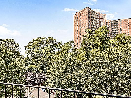4th image of 5650 Netherland Ave APT 4C