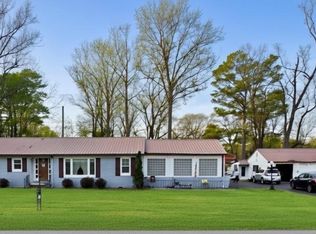 201 Puckett Rd SW, Hartselle, AL 35640