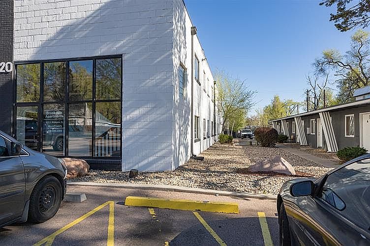 1st image of 420 E Brookside St #851de7d58
