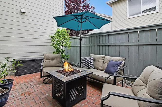 6043 Buffett Pl — Photo 36
