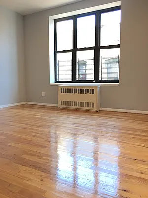 Rented by Avenues Real Estate | media 10