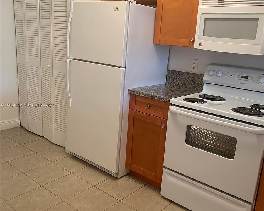 1st image of 20815 NE 8th Ct #20220