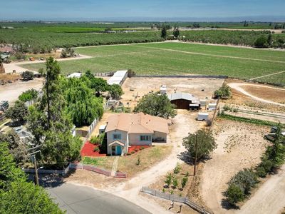 10088 N 5th St, Delhi, CA, 95315