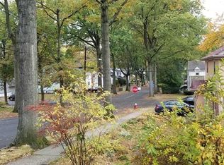 535 North St, Teaneck, NJ 07666