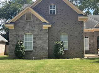 1471 Farrow Rd, Memphis, TN 38116